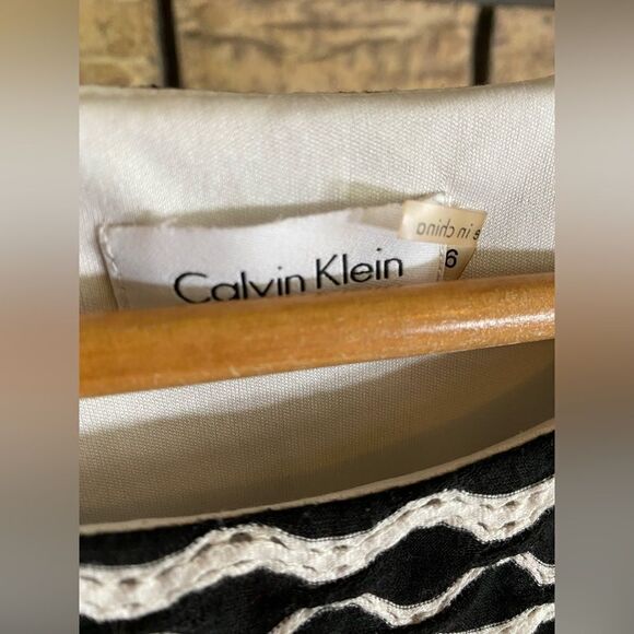 ‎Calvin Klein fitted dress - Picture 6 of 6